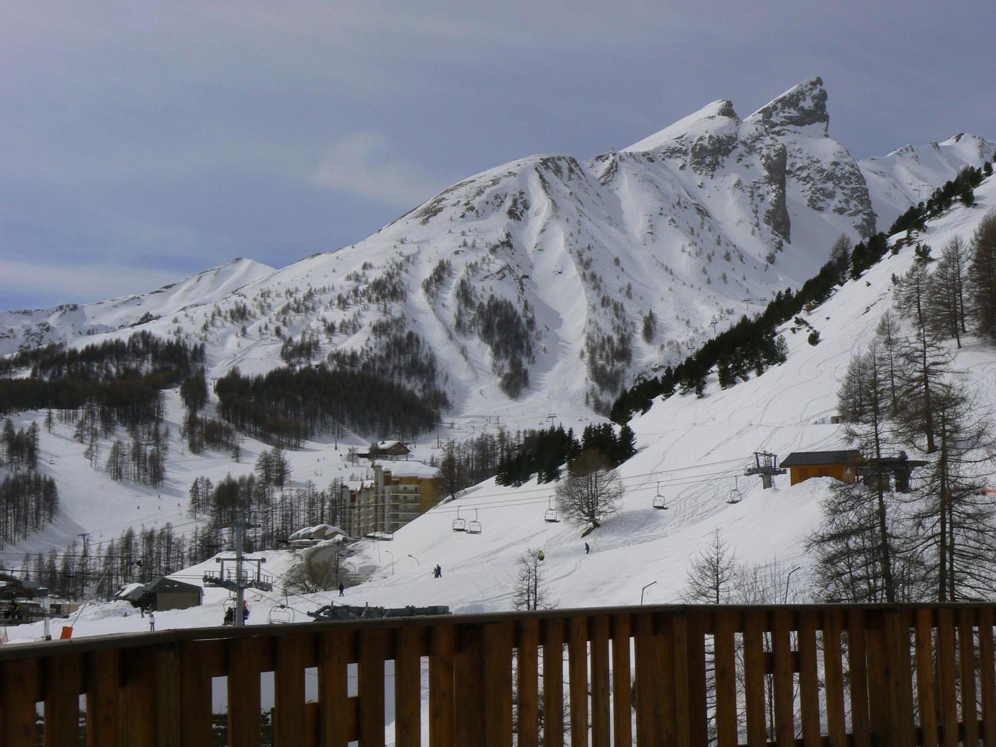 Le Sestriere Hotel Allos Eksteriør billede